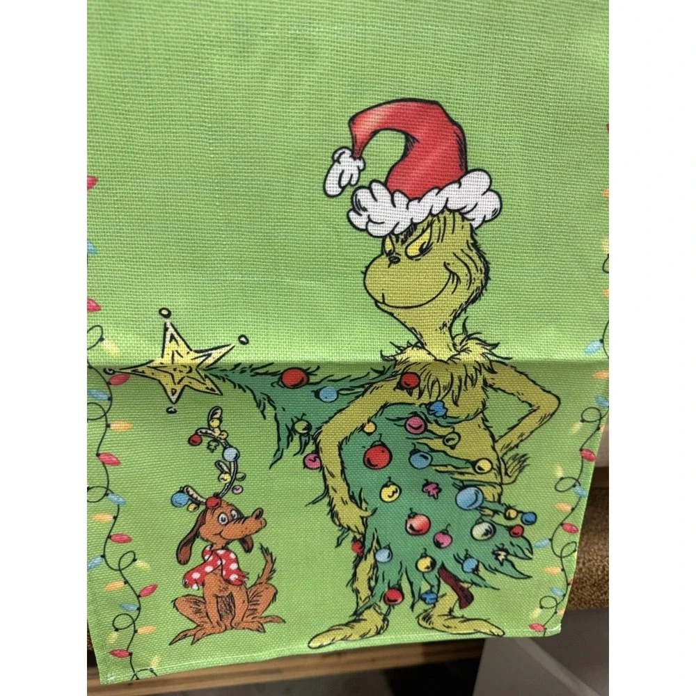 Merry Grinchmas 4 Placemats 1 Table Centerpiece Christmas Decor